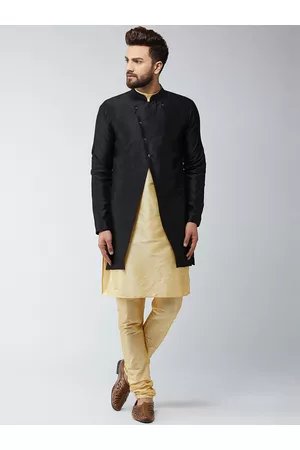 SOJANYA Men Gold-Coloured & Black Self-Design Sherwani Set