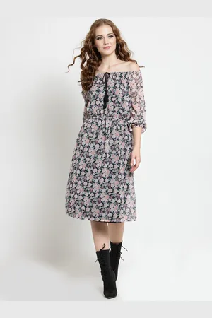 Sera Women Black Printed Fit and Flare Dress