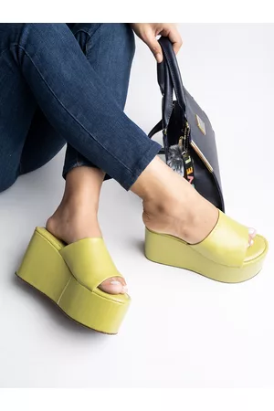 Shoetopia Women Green Platform Heel