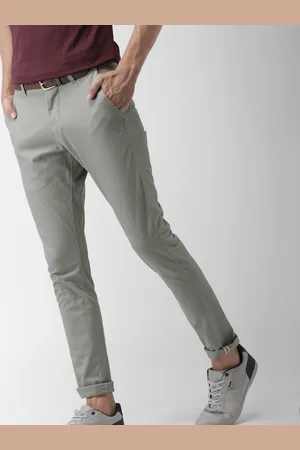 Mast & Harbour Men Grey Tapered Fit Solid Chinos
