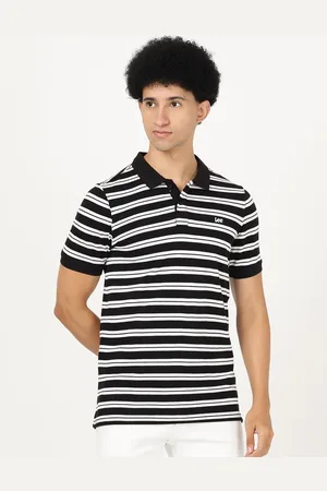 Lee Men Black Striped V-Neck Monochrome Slim Fit T-shirt
