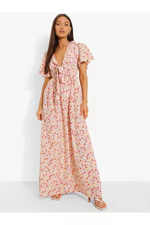 Boohoo Off White & Red Floral Printed Maxi Dress