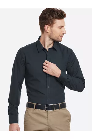 English Navy Men Black Slim Fit Solid Formal Shirt