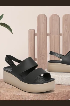 Crocs Brooklyn Women Black Solid Sandals