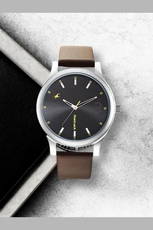Fastrack Men Black Dial & Brown Leather Straps Analogue Watch 38069SL01