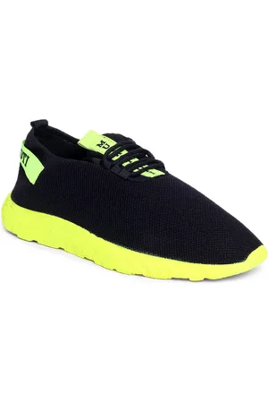 MUTAQINOTI Men Black Colourblocked Sneakers