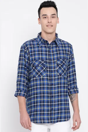 Oxolloxo Men Blue & White Regular Fit Checked Casual Shirt