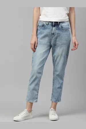 Mast & Harbour Women Blue Boyfriend Fit High-Rise Light Fade Stretchable Jeans