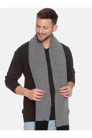 513 Clothing Men Black & White Patterned Muffler