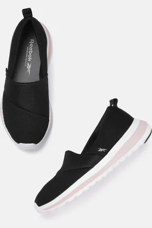 Reebok Women Black Woven Design Fortune Walking Shoes