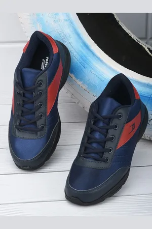 Liberty Boys Red Colourblocked Sneakers