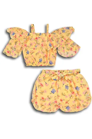 Wish Karo Girls Printed Top with Shorts