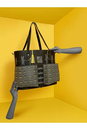 EUME Women Black Geometric Structured Handbag