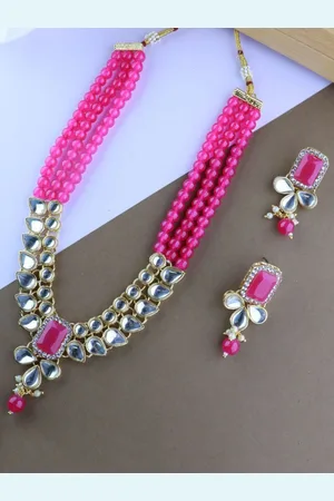 I Jewels Women Gold-Plated Stone-Studded & Beaded Jewellery Se