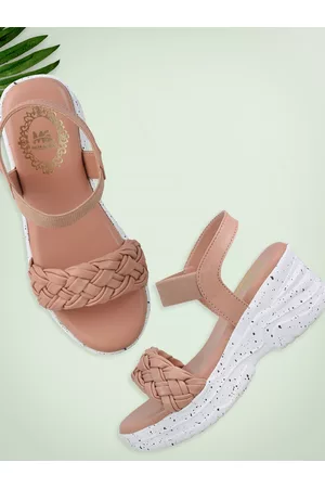 madam glorious Women Peach Platform Sandals