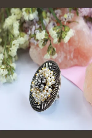 I Jewels Women Silver & White 18k Silver Plated Clustered Pearls Adjustable Finger Ring