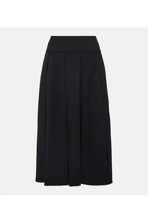 Black pleated skirt outlet online india