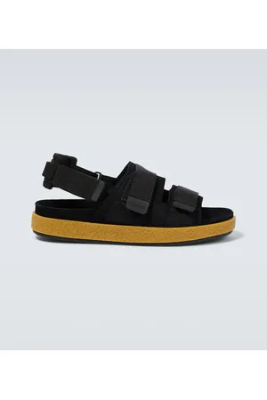 Buy Clarks Sandals - Men | FASHIOLA INDIA