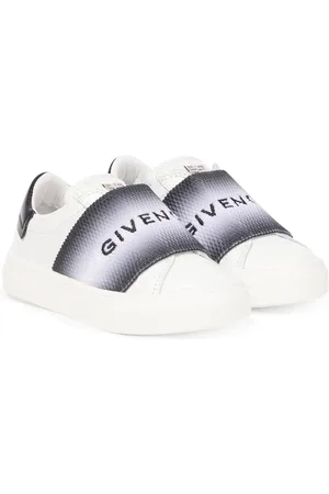 Givenchy Logo leather sneakers