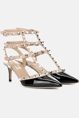 VALENTINO GARAVANI Rockstud patent leather pumps