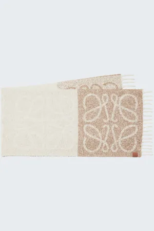 Loewe Anagram alpaca-blend bouclÃ© scarf