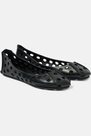 Alaïa AlaÃ¯a Perfo leather ballet flats