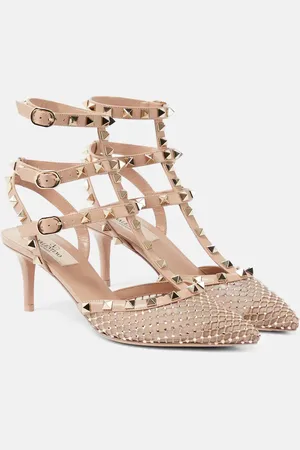 VALENTINO GARAVANI Rockstud 65 embellished leather pumps