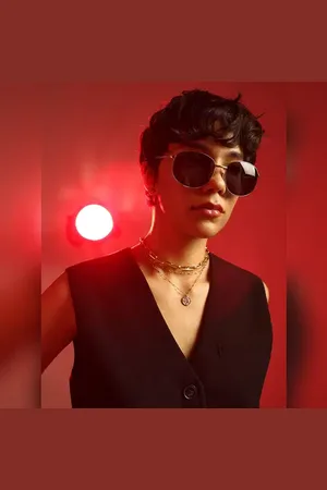 ONLY Golden Framed Aviators