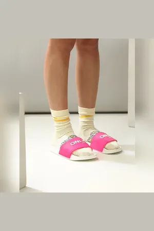 ONLY Fuchsia Logo Print Pool Sliders
