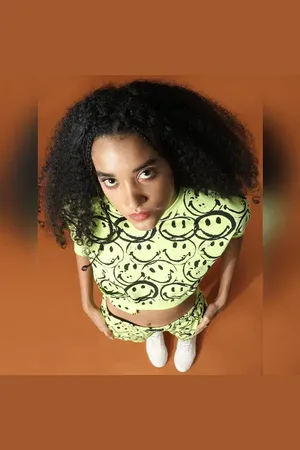 ONLY ONLY Only X Smiley Green Printed Cropped Co-ord Sweatshirt