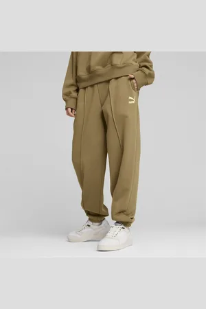 Reebok sherpa joggers in taupe brown - exclusive to ASOS