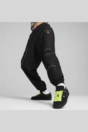 Shop Sportswear Club Fleece Older Kids' (Girls') Trousers | Nike KSA
