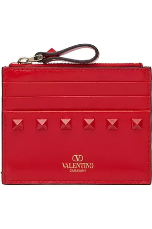 Rockstud Grainy Calfskin Cardholder With Zipper by Valentino