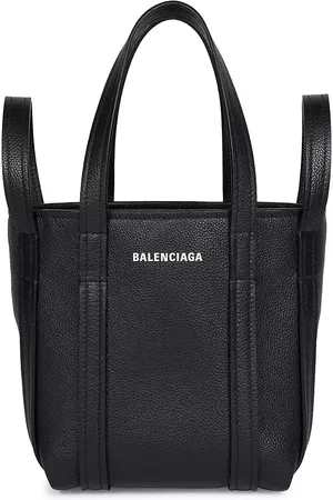 Balenciaga Signature Large East-west Shopper Bag Bb Monogram Coated Canvas  in White