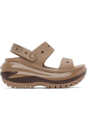 Amazon.com | Crocs Classic Hiker Xscape Unisex Platform Sandals – Chunky  Platform – Webbed Backstrap – Two-strap Upper Vanilla Men's 5, Women's 7  Medium | Sandals