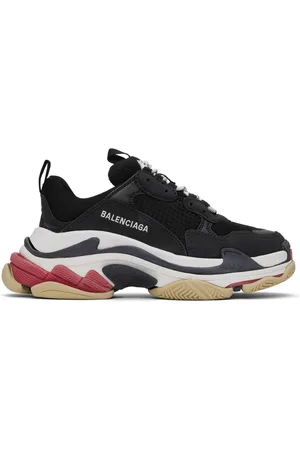 Balenciaga triple s black best sale and pink