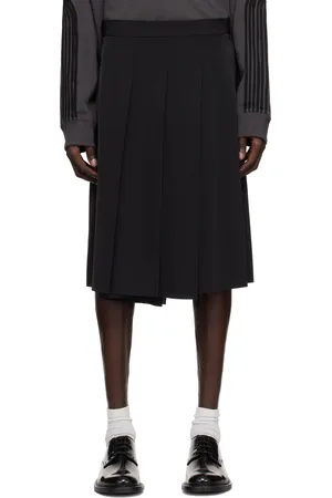 SONG FOR THE MUTE Black Pleated Shorts