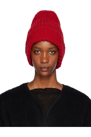 Baserange Red Mea Beanie