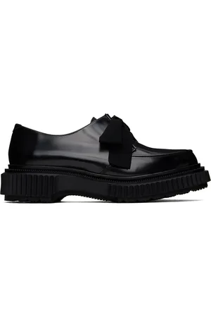 ADIEU PARIS Black Type 205 Derbys