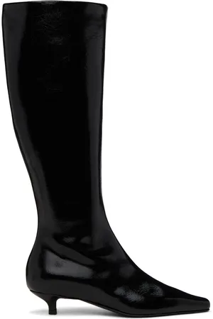 Totême Black 
