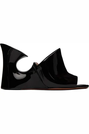 Alaia sandals sale hot sale