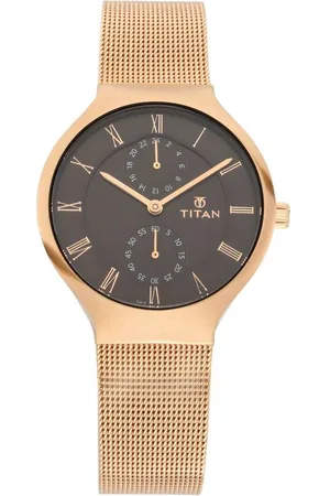 Titan ladies watch outlet golden colour