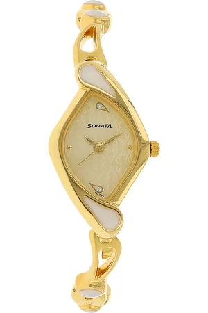 Sonata Quartz Analog Champagne Dial Metal Strap Watch for Women