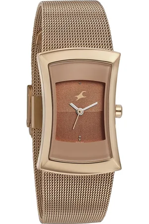 Fastrack Pulse Quartz Analog Two Toned Dial Stainless Steel Strap Watch for Girls