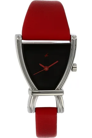 Fastrack Quartz Analog Black Dial Leather Strap Watch for Girls