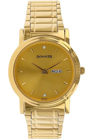 Sonata Quartz Analog with Day and Date Champagne Dial Stainless Steel Strap Watch for Men