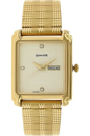Sonata Quartz Analog with Day and Date Champagne Dial Stainless Steel Strap Watch for Men
