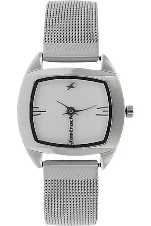 Fastrack Quartz Analog Silver Dial Metal Strap Watch for Girls