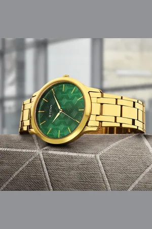 Titan Karishma Radiance Green Dial Analog Stainless Steel Strap watch for Men
