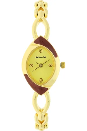 Sonata Quartz Analog Champagne Dial Metal Strap Watch for Women